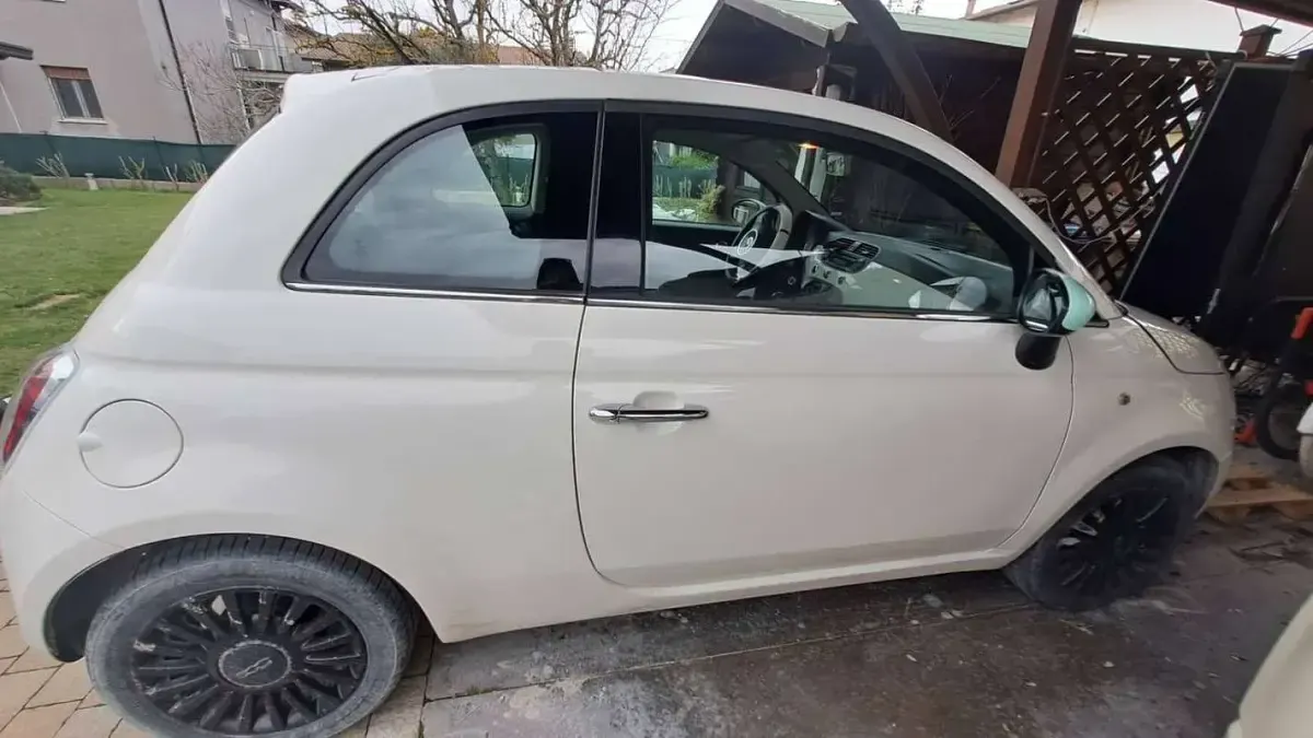 Usata Fiat 500 101 CV (74 kW) 2008 Bianco Utilitaria
