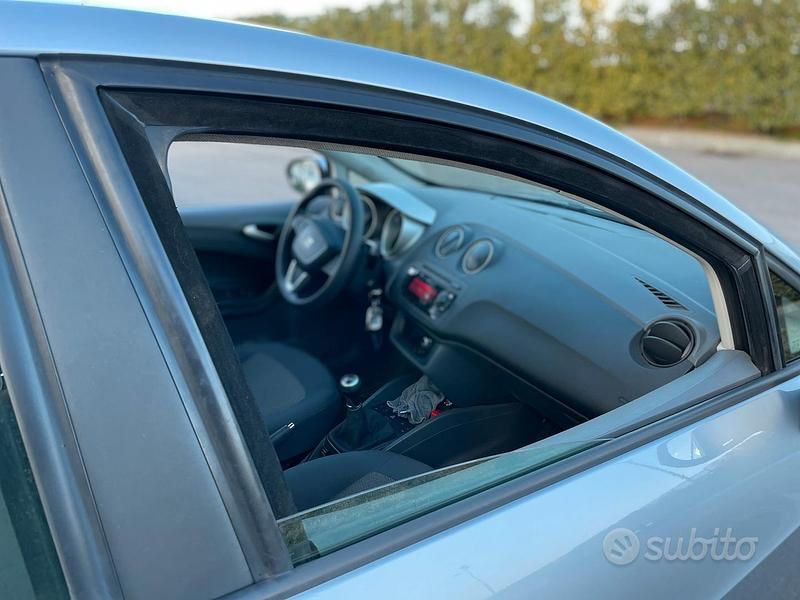 Usata Seat Ibiza Style 69 CV (50 kW) 2010 Berlina