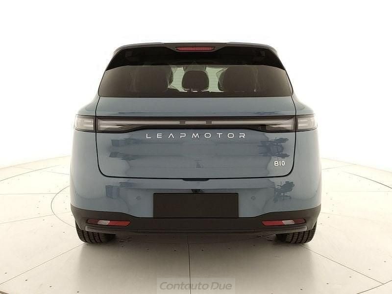 Nuova Leapmotor B10 80 kW (109 CV) 2025 Blu SUV