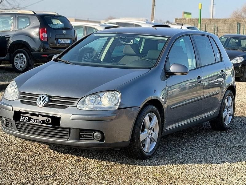 Usata VW Golf VI 101 CV (74 kW) 2010 Grigio Utilitaria