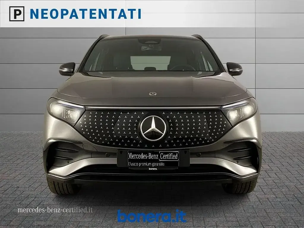 Usata Mercedes EQA250+ Advanced 139 kW (190 CV) 2025 Grigio SUV