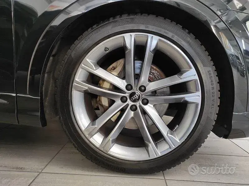 Usata Audi Q8 Sport 340 CV (250 kW) 2022 Nero SUV