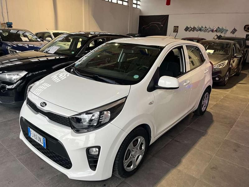 Bianco Usata 2017 Kia Picanto Due volumi | 8000 € (Buon prezzo) - Immagine 1/4