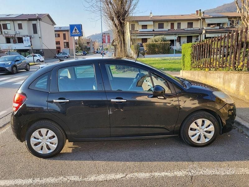 Begagnad Citroën C3 95 HK (69 kW) 2012 Svart Sedan