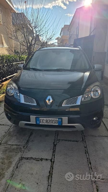 Usata Renault Koleos Dynamique 150 CV (110 kW) 2010 Nero SUV