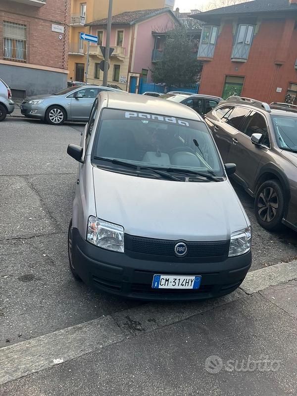 Usata Fiat Panda Active 54 CV (39 kW) 2004 Grigio Utilitaria