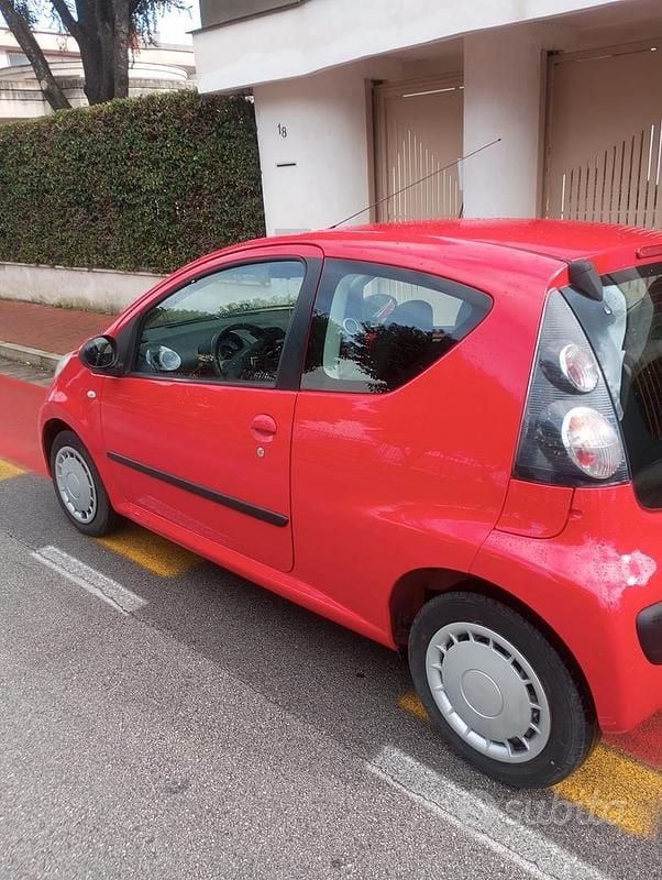 Usata Citroën C1 68 CV (50 kW) 2007 Rosso Utilitaria