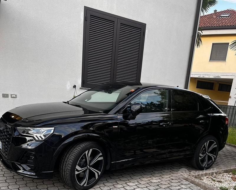 Nero Usata 2020 Audi Q3 S-Line SUV | 26.000 € (Ottimo prezzo) - Immagine 1/4