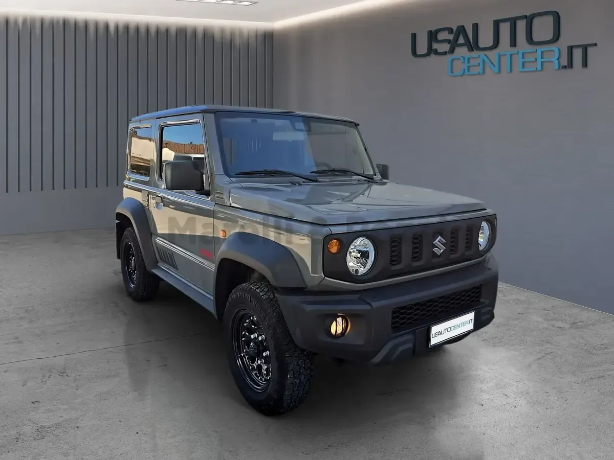 Usata Suzuki Jimny 102 CV (75 kW) 2021 Grigio SUV