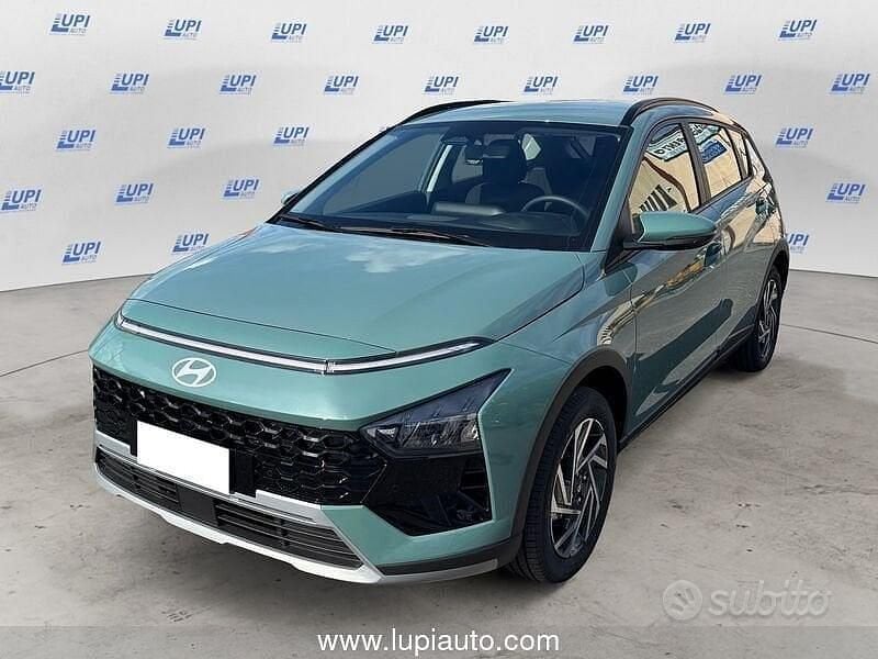 Nuova Hyundai Bayon 79 CV (58 kW) 2025 Verde SUV