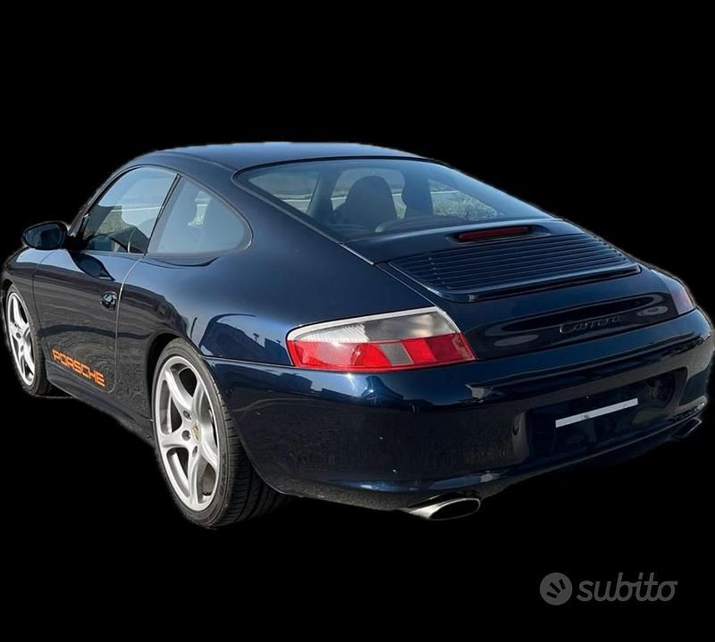 Usata Porsche 911 Carrera 320 CV (235 kW) 2003 Blu Coupé