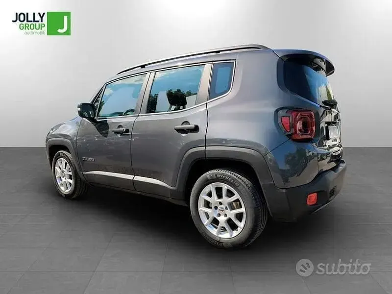 Usata Jeep Renegade Altitude 131 CV (96 kW) 2024 Grigio SUV
