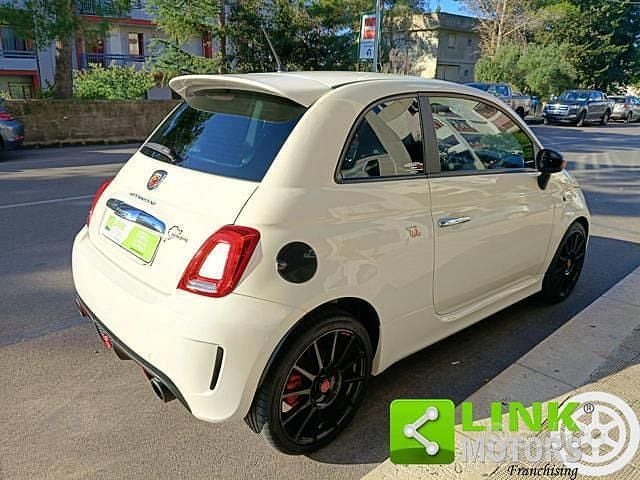 Usata Abarth 500 Esseesse 135 CV (99 kW) 2009 Bianco Utilitaria