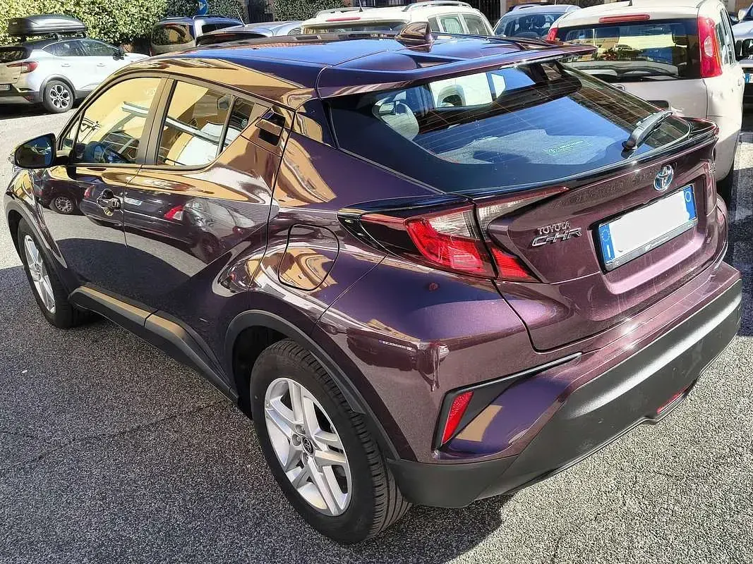 Usata Toyota C-HR Active 98 CV (72 kW) 2023 Marrone SUV