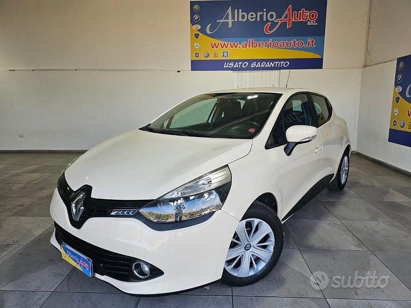 Usata Renault Clio IV Zen 75 CV (55 kW) 2016 Beige Berlina