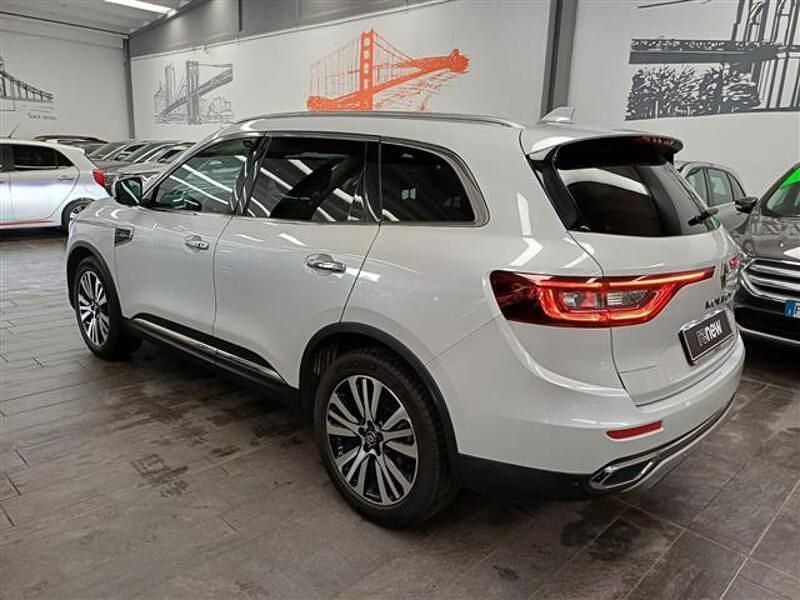 Usata Renault Koleos Initiale Paris 150 CV (110 kW) 2021 Bianco SUV