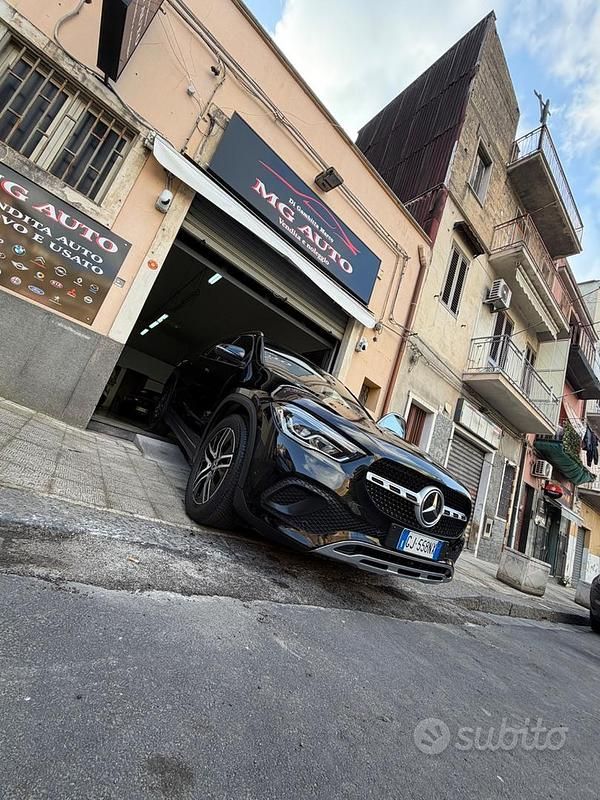 Usata Mercedes GLA180 115 CV (84 kW) 2022 Nero SUV