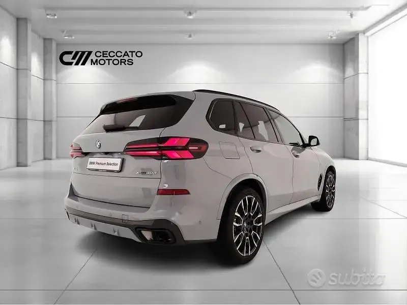 Usata BMW X5 M Sport 286 CV (210 kW) 2024 Grigio SUV