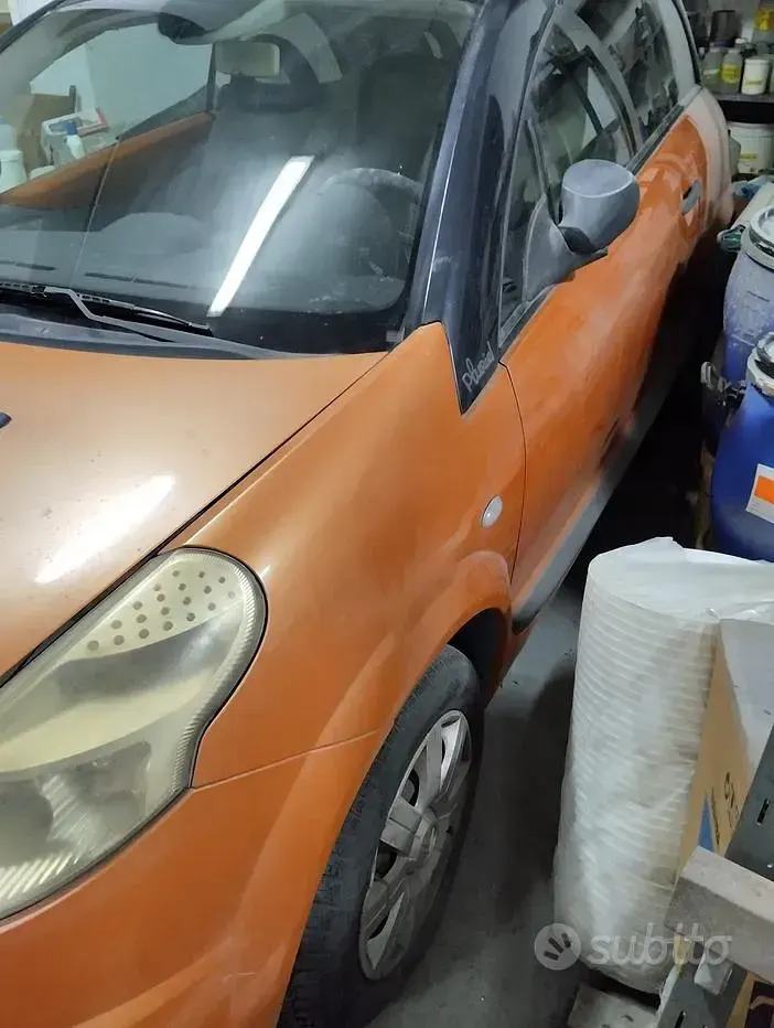 Usata Citroën C3 Pluriel 73 CV (53 kW) 2003 Arancione Cabrio