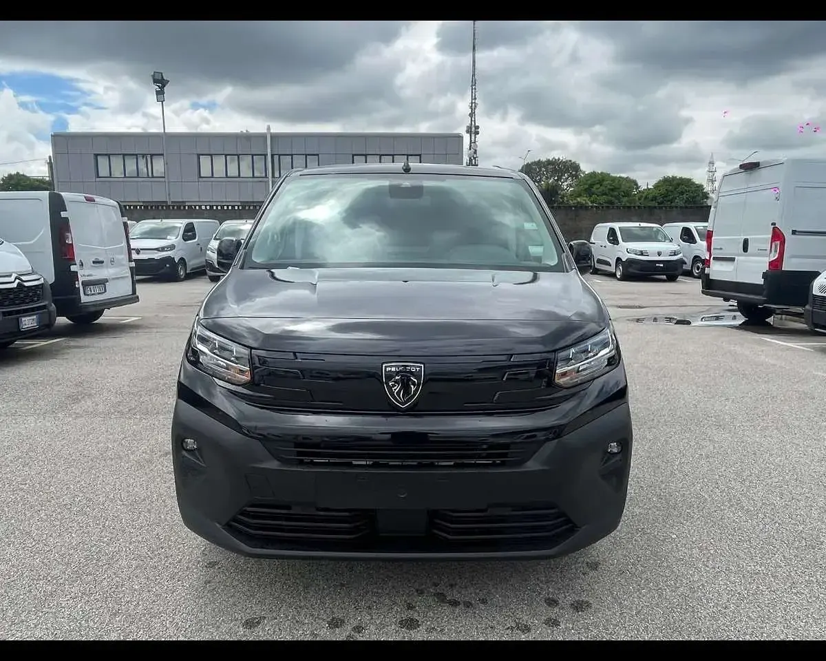 Nuova Peugeot Partner 131 CV (96 kW) 2026 Nero Monovolume