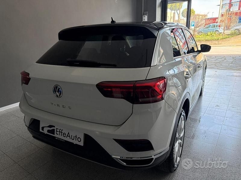 Usata VW T-Roc Advance 116 CV (85 kW) 2019 Bianco SUV