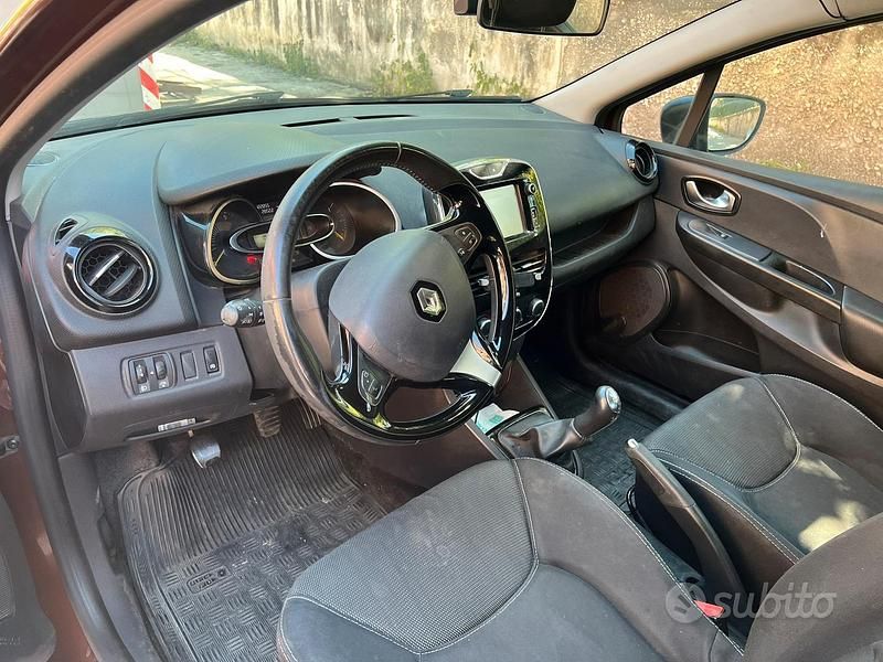 Second-hand Renault Clio IV 75 CP (55 kW) 2016 Berlinǎ