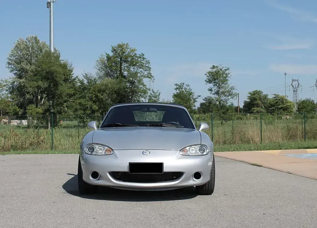 Usata Mazda MX5 110 CV (80 kW) 2002 Cabrio