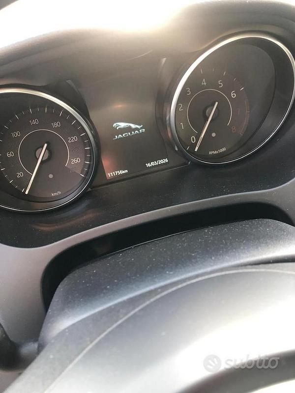 Usata Jaguar E-Pace R-Dynamic 249 CV (183 kW) 2018 SUV