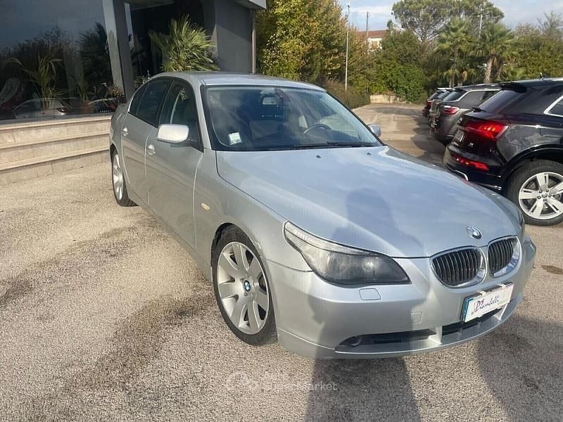 Usata BMW 525 M Sport 177 CV (130 kW) 2006 Argento Station wagon