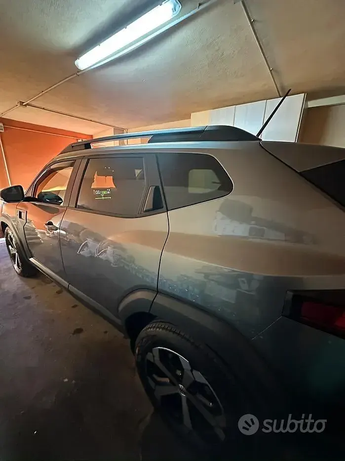 Usata Dacia Duster 101 CV (74 kW) 2025 Grigio Station wagon