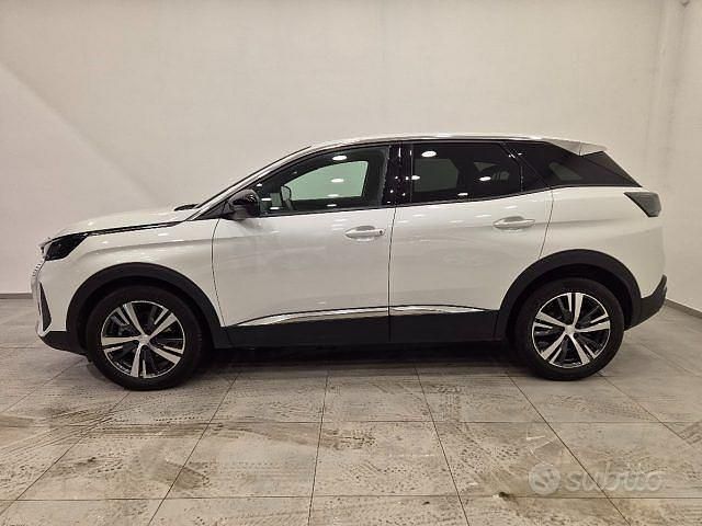 Occasion Peugeot 3008 Allure 163 ch (119 kW) 2024 Gris SUV