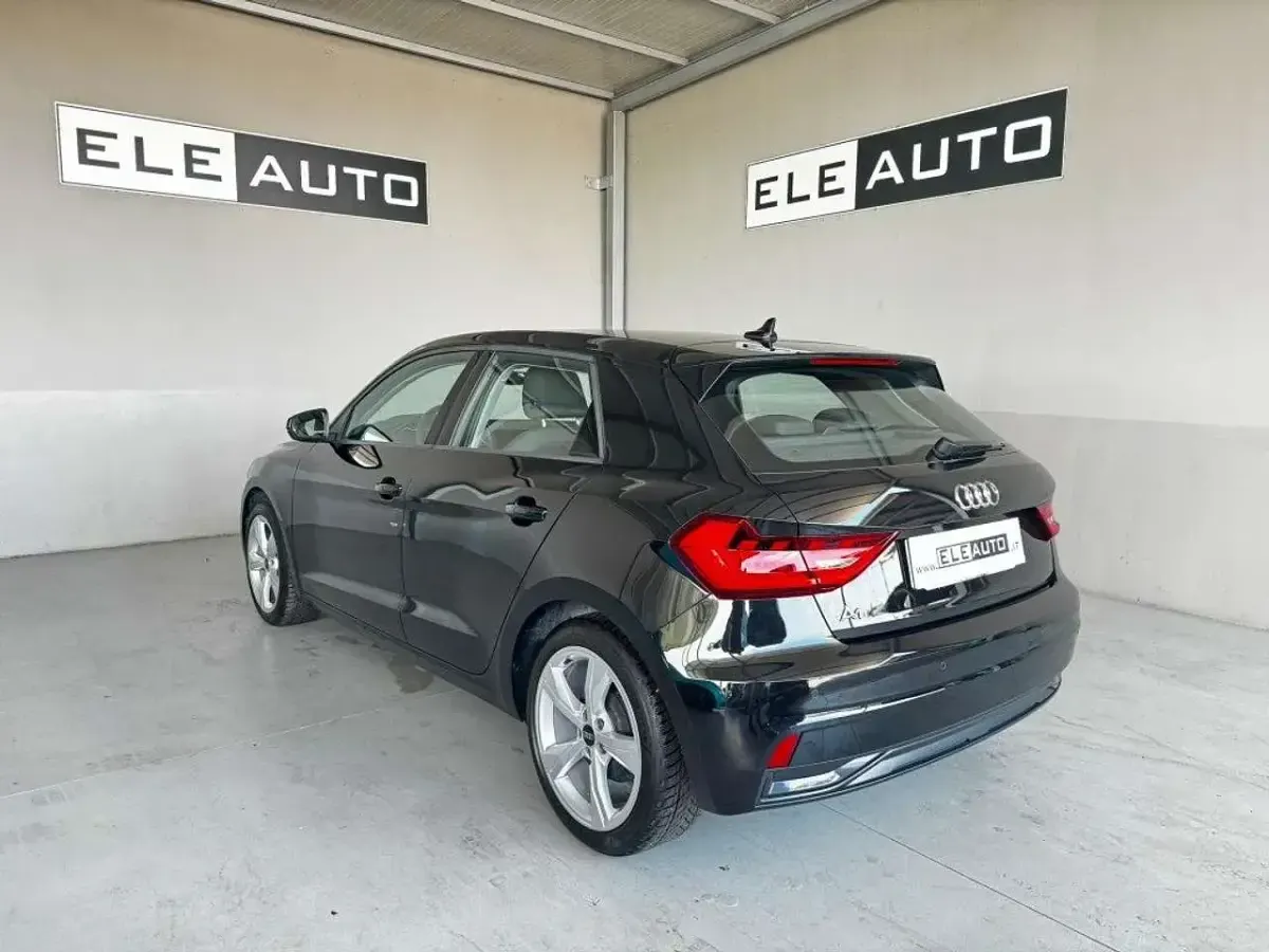 Usata Audi A1 Admired 95 CV (69 kW) 2024 Nero SUV