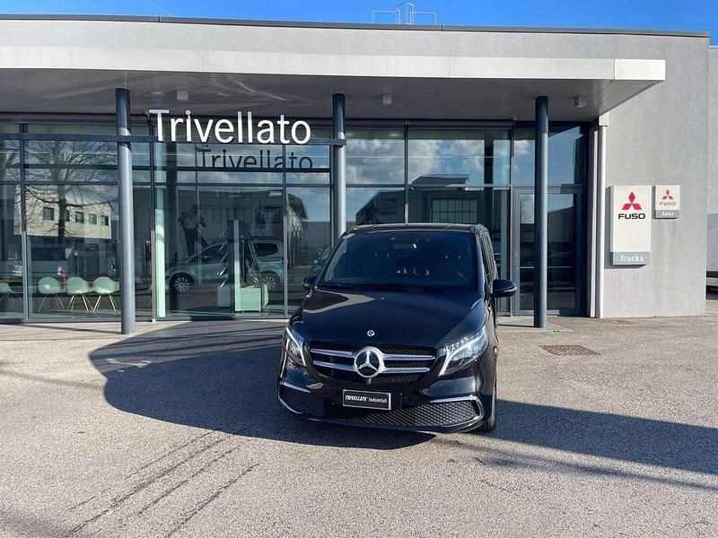 Usata Mercedes V250 Executive 190 CV (139 kW) 2023 Nero ossidania Monovolume