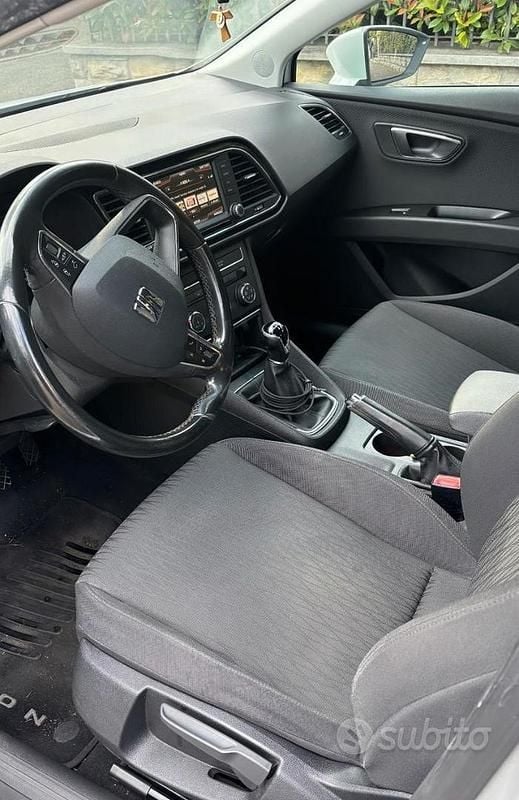 Usata Seat Leon Style 110 CV (80 kW) 2016 Bianco Berlina