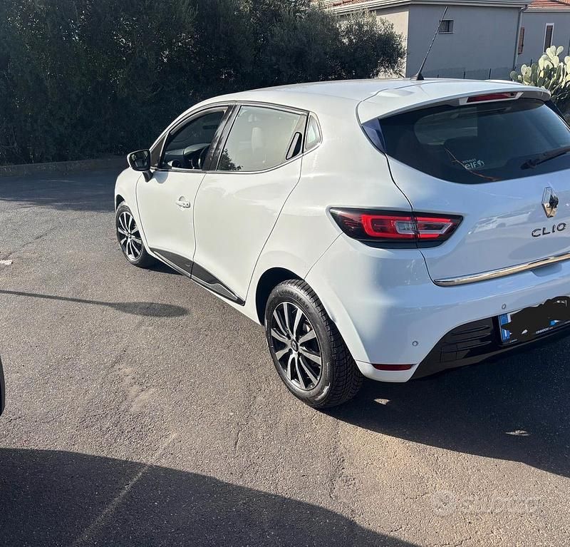 Usata Renault Clio IV Intens 90 CV (66 kW) 2016 Bianco Berlina