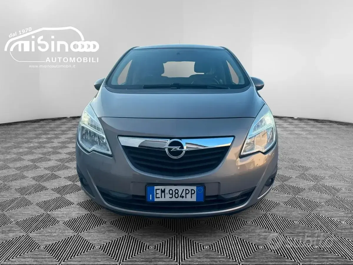 Usata Opel Meriva 120 CV (88 kW) 2012 Grigio Monovolume