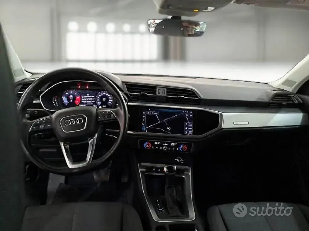 Usata Audi Q3 Advanced 150 CV (110 kW) 2020 Grigio SUV