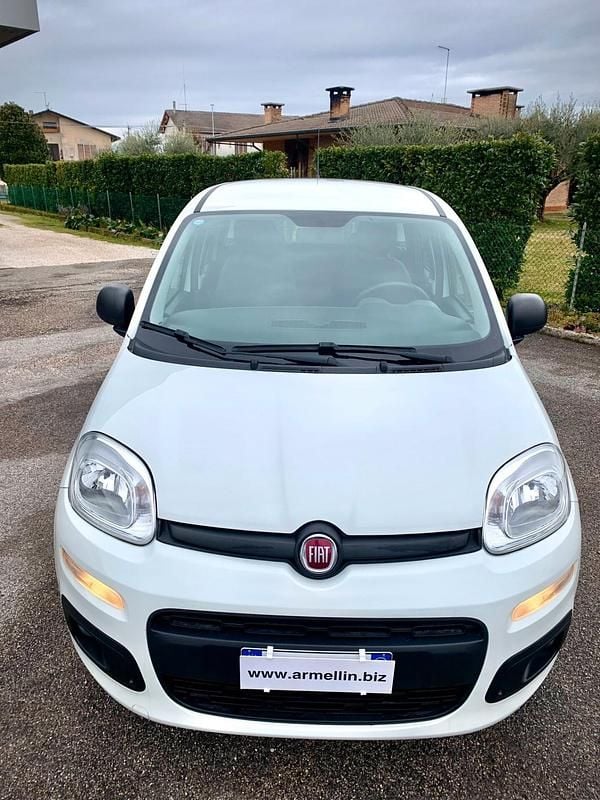 Usata Fiat Panda 70 CV (51 kW) 2019 Bianco Utilitaria