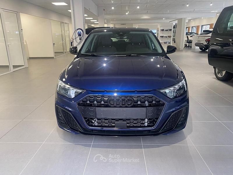 Usata Audi A1 Black Edition 116 CV (85 kW) 2025 Blu Berlina