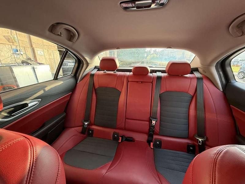 Usata Alfa Romeo Giulia Executive 179 CV (131 kW) 2018 Berlina