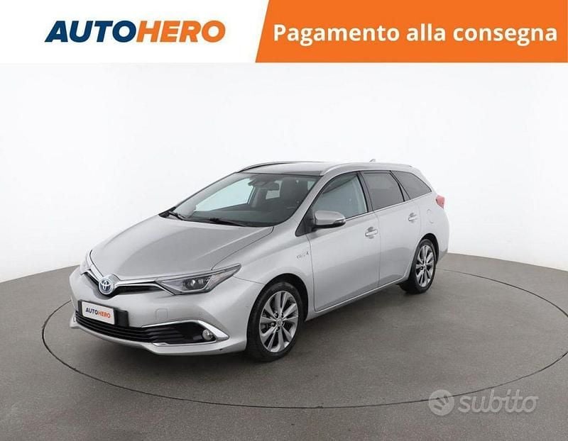 Grigio Usata 2018 Toyota Auris Touring Sports Station wagon | 13.499 € - Immagine 1/2