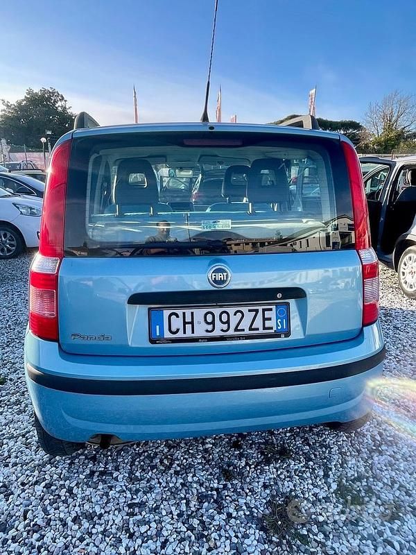 Usata Fiat Panda Emotion 60 CV (44 kW) 2004 Blu Utilitaria
