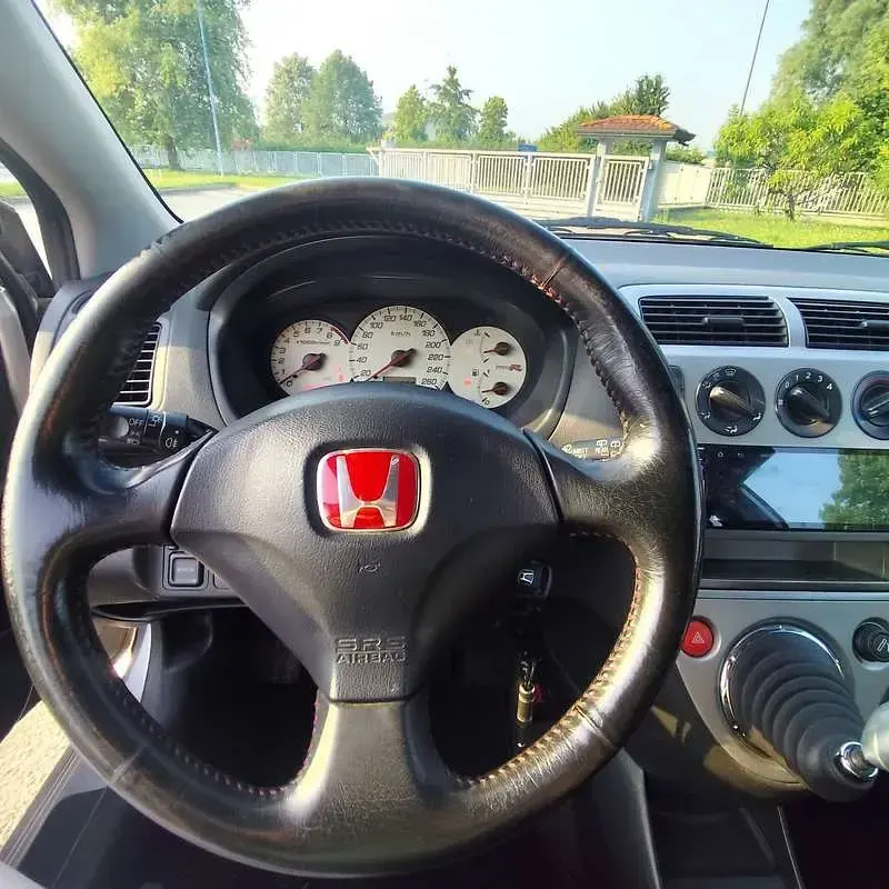Usata Honda Civic Type R 200 CV (147 kW) 2002 Grigio Berlina