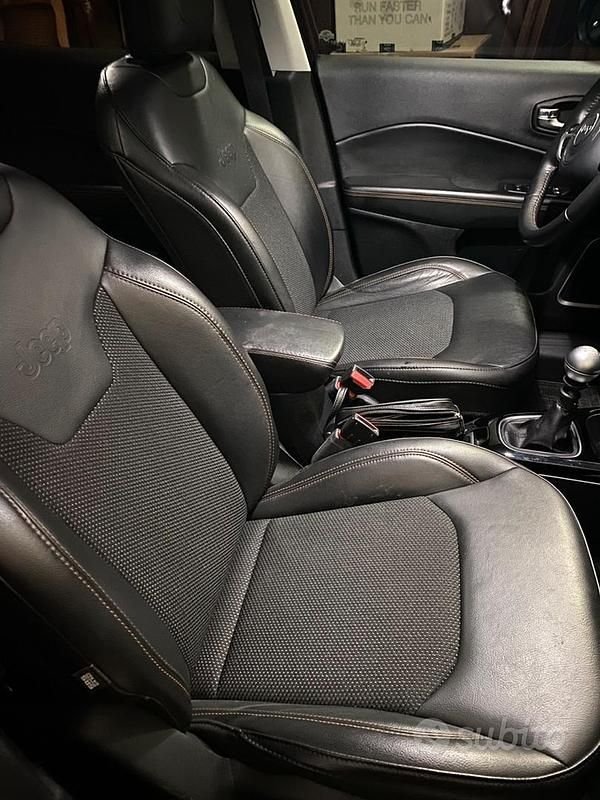 Usata Jeep Compass 131 CV (96 kW) 2021 Grigio SUV