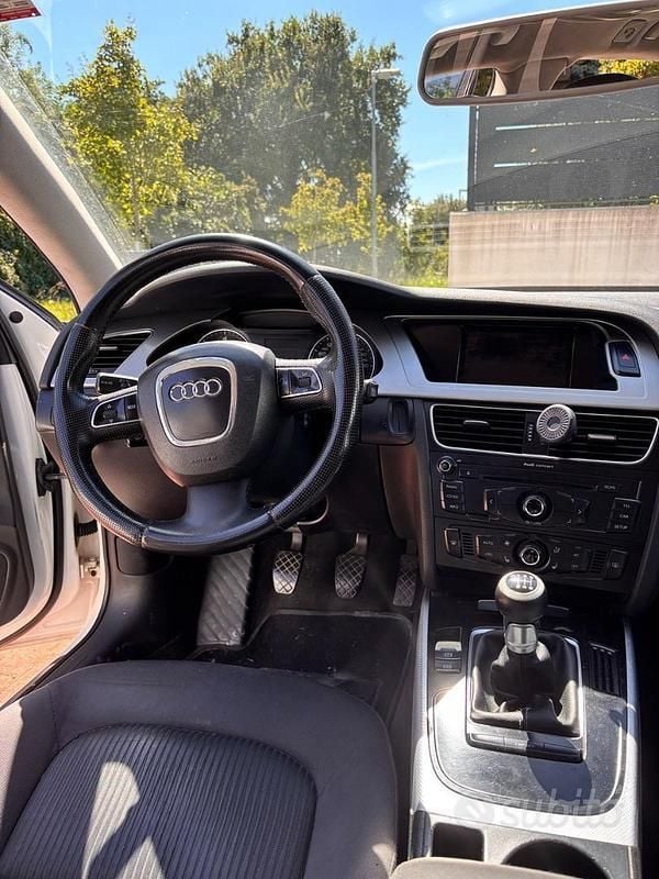 Usata Audi A4 170 CV (125 kW) 2009 Bianco Station wagon
