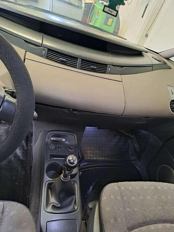 Usata Renault Espace 120 CV (88 kW) 2005 Blu Monovolume