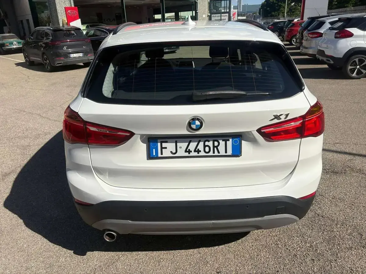 Usata BMW X1 150 CV (110 kW) 2017 Bianco SUV