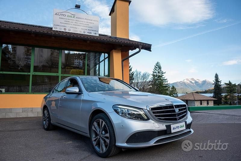 Usata Mercedes C220 Exclusive 194 CV (142 kW) 2021 Grigio Berlina