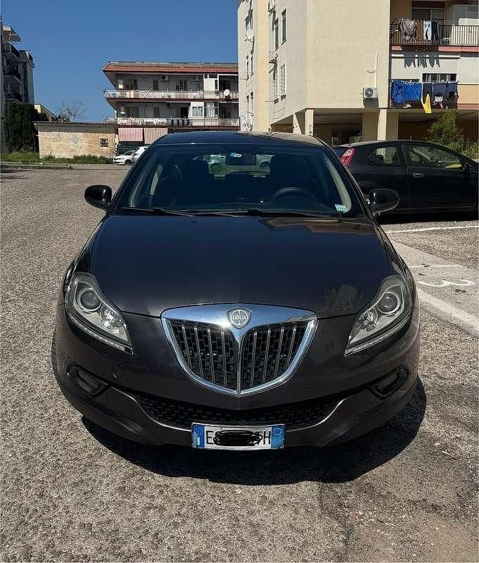 Usata 2010 Lancia Delta Due volumi | 2600 € (Super prezzo) - Immagine 1/4