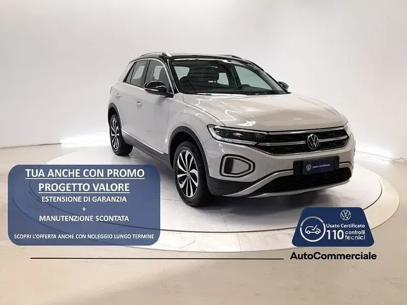 Usata VW T-Roc Style 150 CV (110 kW) 2023 SUV